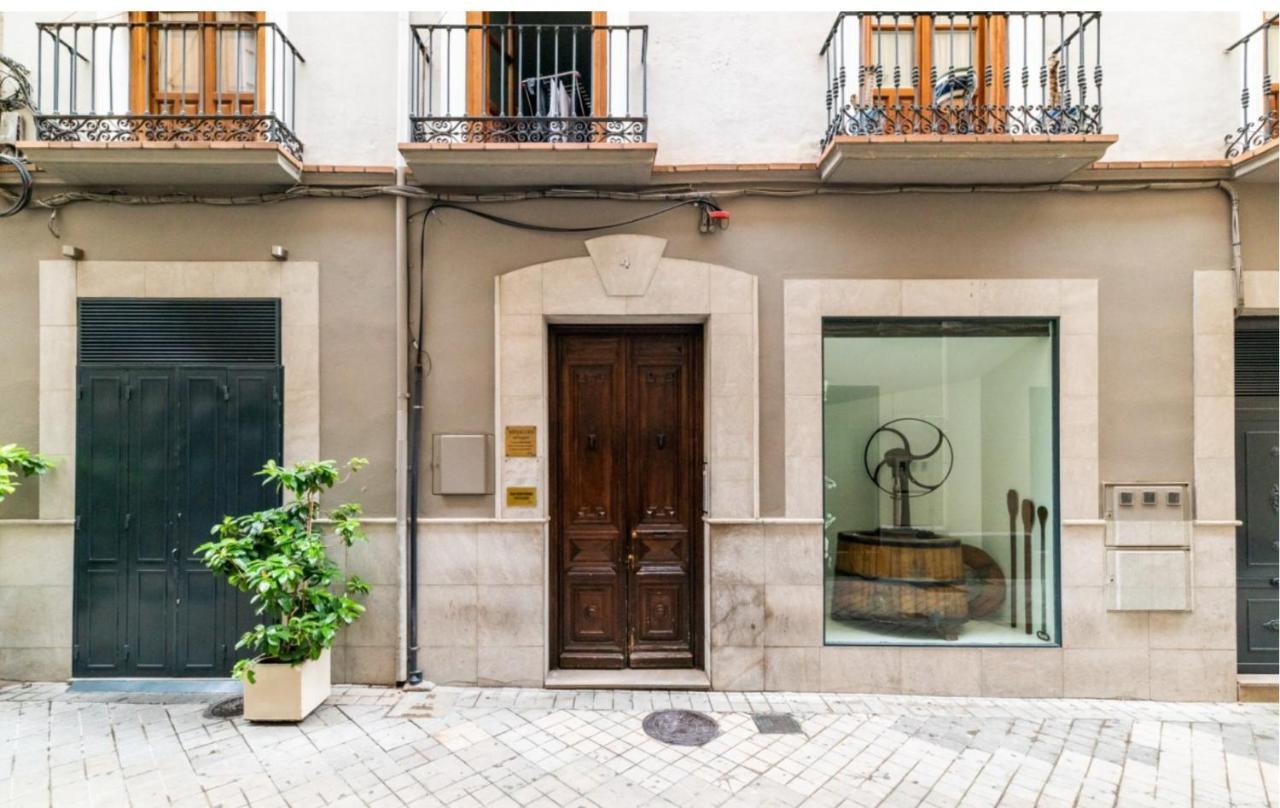- Apartamento En Gran Via - Qh Reyes Catolicos, Granada